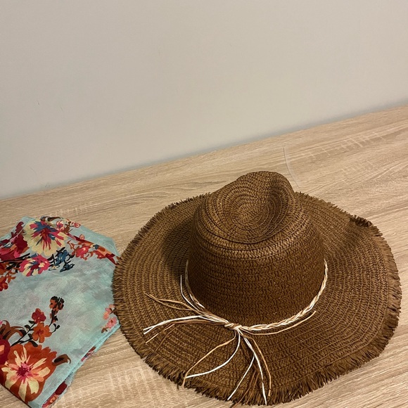 Summer hat 👒 - Picture 4 of 4